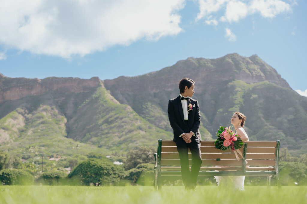 【ハワイ/ウェディングフォト】人気カメラマン指名可能！選べる3ロケーションプランプレミアムのサムネイル