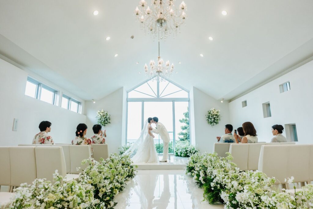 【10月挙式／ザ・ビーチテラス　ホテルアオ石垣】<br>Mr. K & Ms. Kのサムネイル