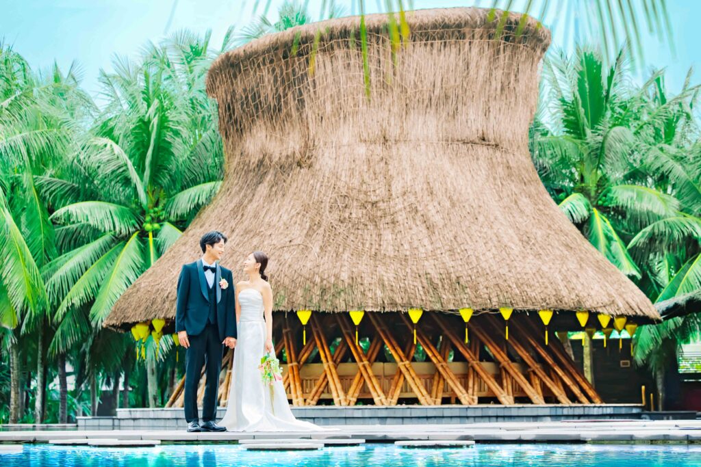 新春特典【基本挙式料金最大100％OFF】<br>全国24ヵ所サロンで開催 ＼ベトナム ダナン ウエディングを徹底比較！／<br>ハワイ4会場をお得に叶えるリゾートＷフェア♪のサムネイル